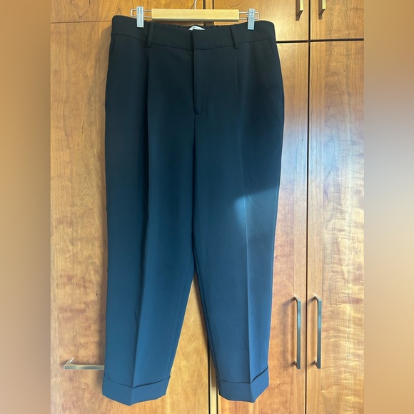 Contemporaine Par Simons size 14 cuffed black crepe pleated trousers luxurious - Picture 1 of 5